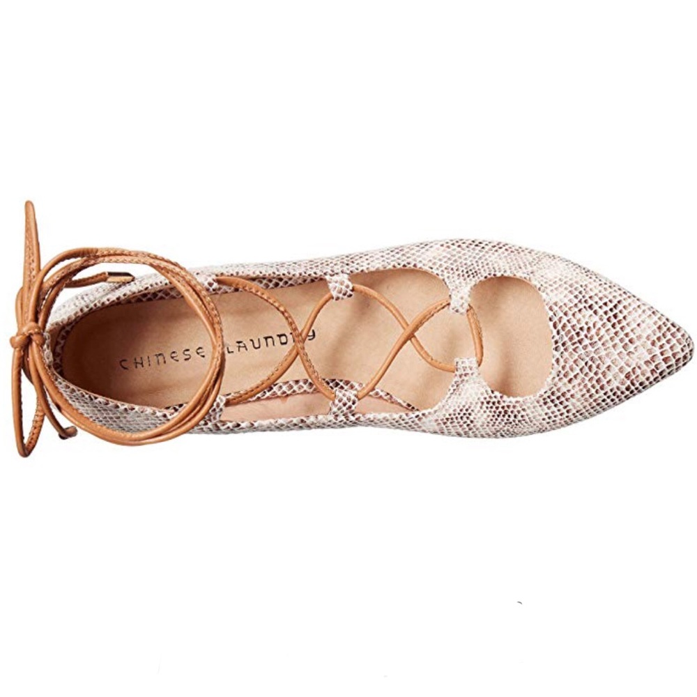 Snake skin natural lace up flats NWT - Picture 3 of 6